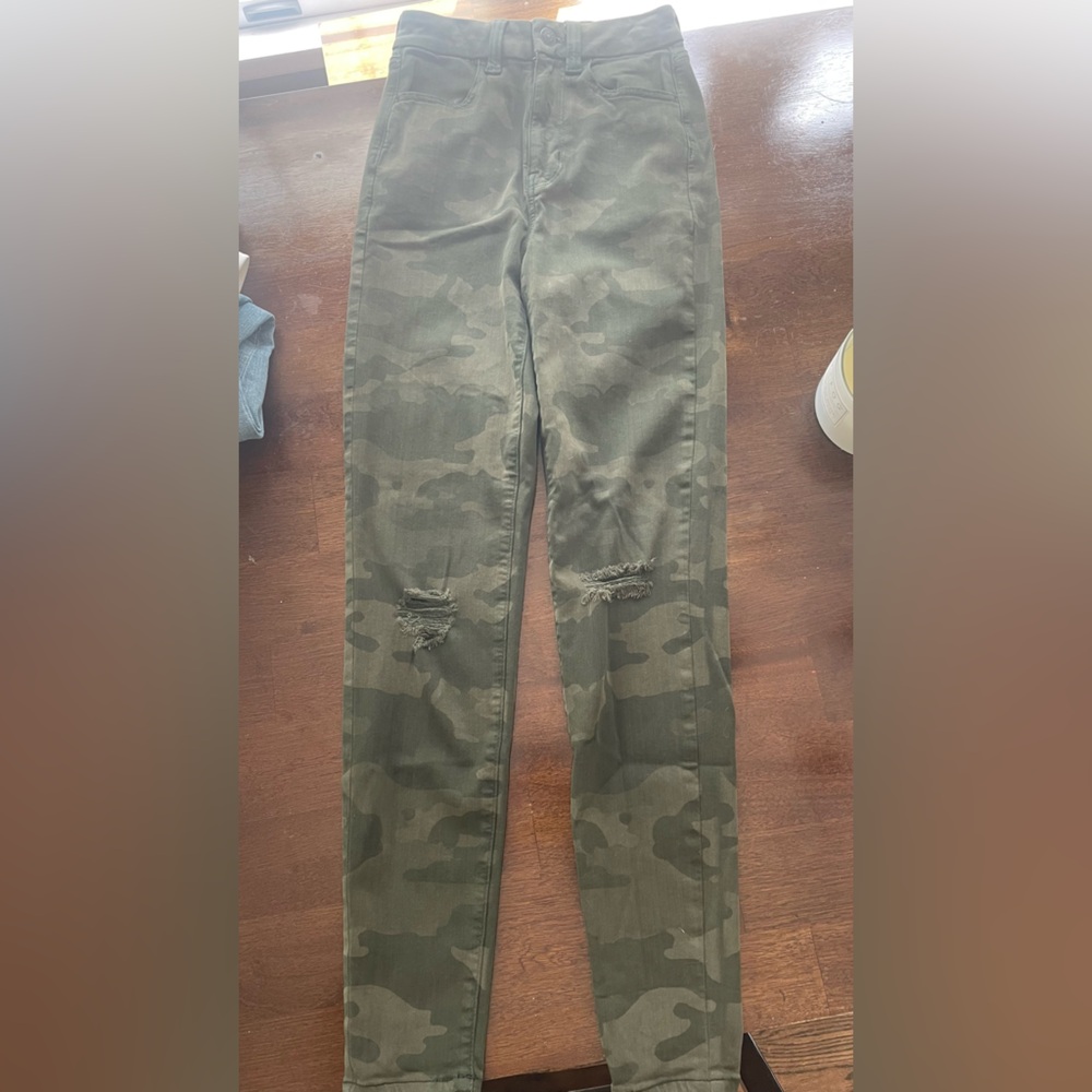 American Eagle Curvy High Waisted Jegging - Camo 00 like new
